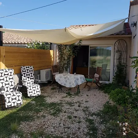 La Poussinière Maison d'hôtes Aigueze