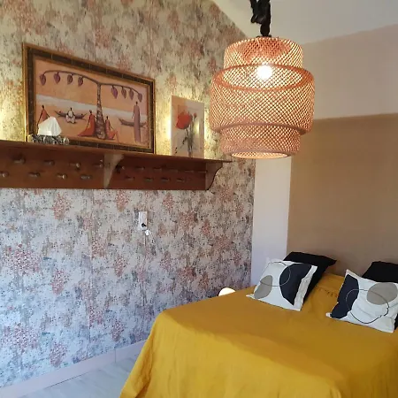 La Poussiniere 3* إيغيزه