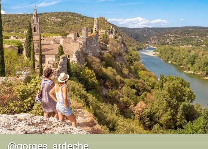 La Poussiniere Vendégház Aiguèze